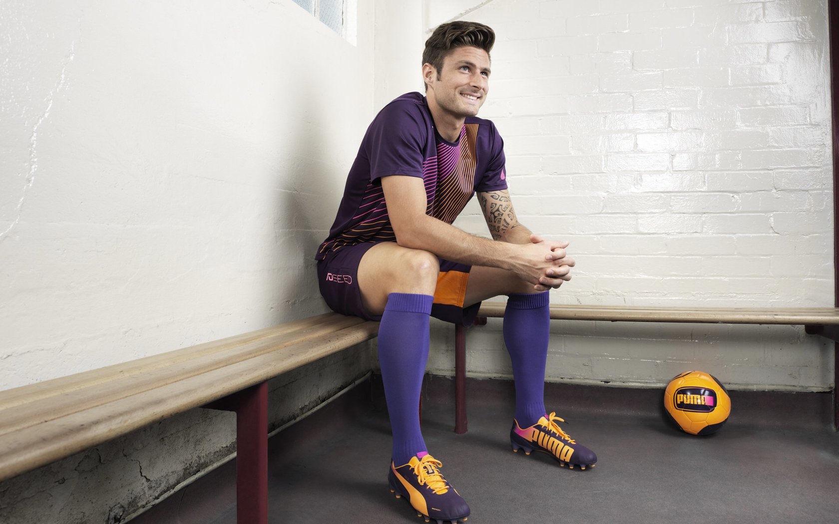 kaiyun体育综合-英超积分榜死磕，争冠大战进入白热化，英超积分榜2021积分榜